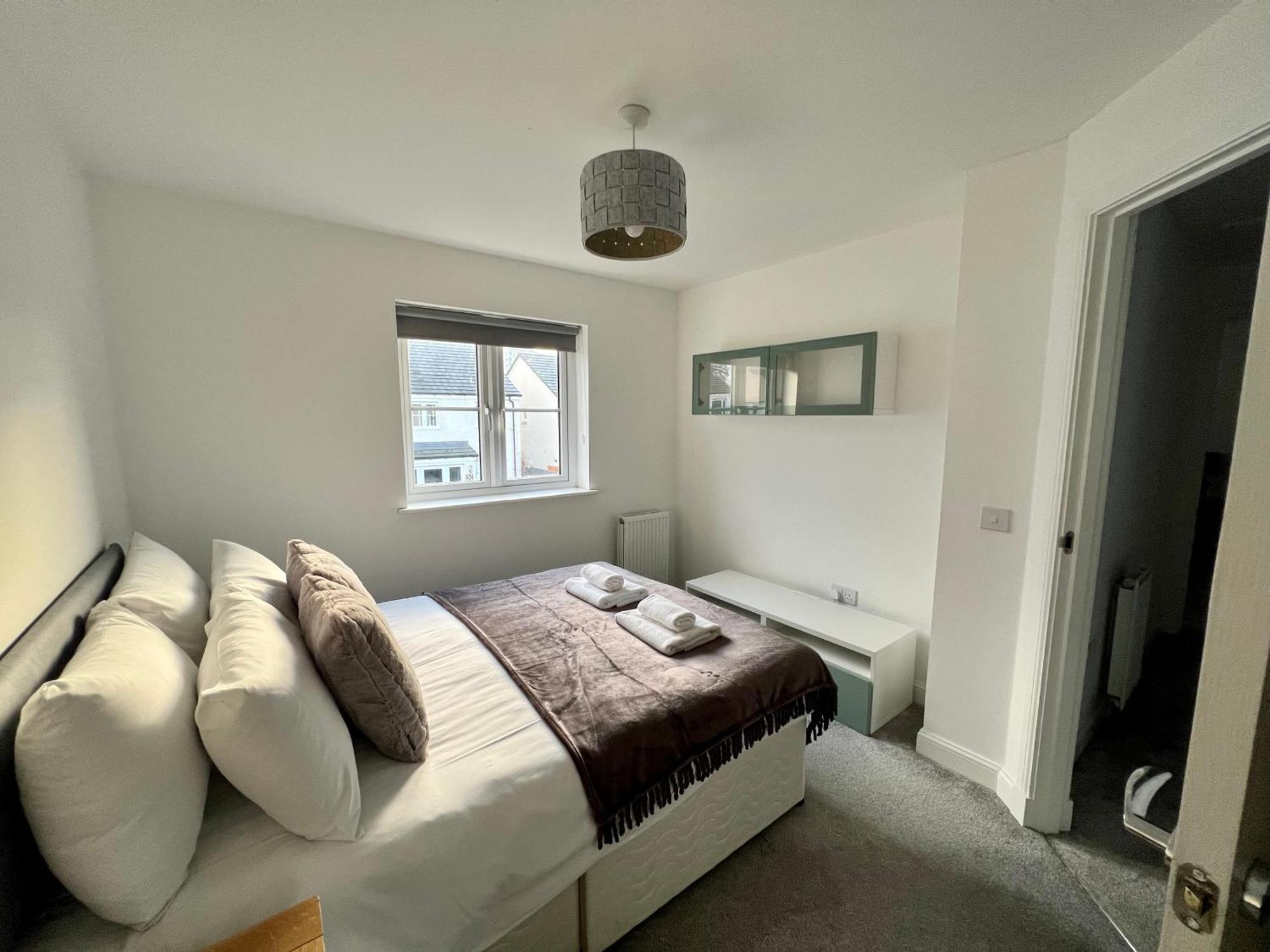 Vakantiehuis Beautiful 4-bedroom House With Private Garden & Parking Edinburgh
